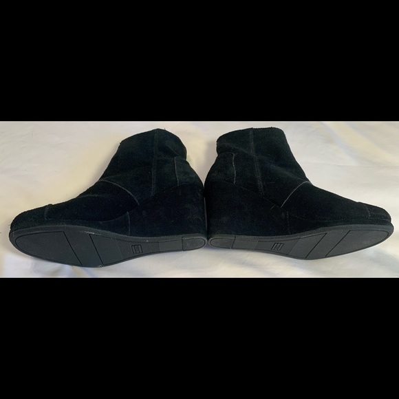 TOMS black suede wedges - Picture 2 of 5